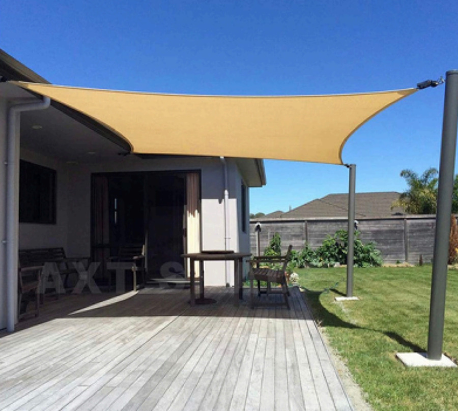 Abril 2024. Toldo vela . Alicante, Comunidad Valenciana