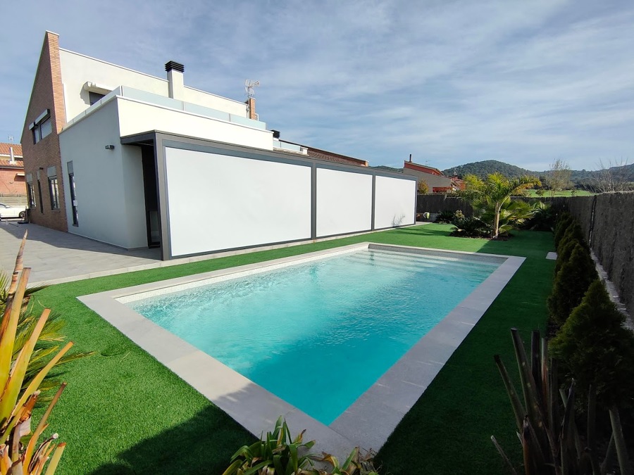 Toldos verticales motorizados