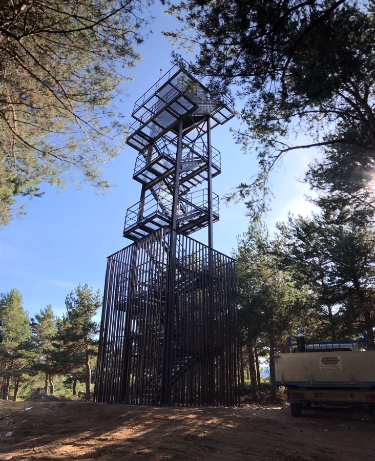 Torre de vigilancia contra incendios en Rascafría.