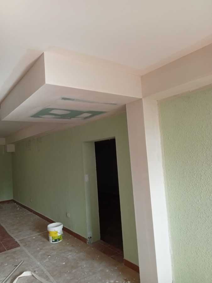 Pladur Alberto Picado Pose