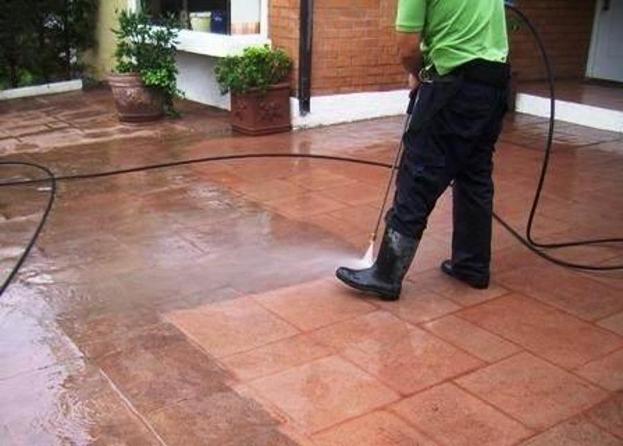 trabajo con agua a presión