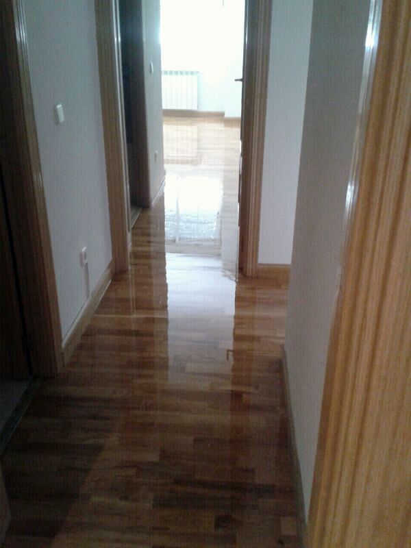 trabajo realizado en acabado brillo