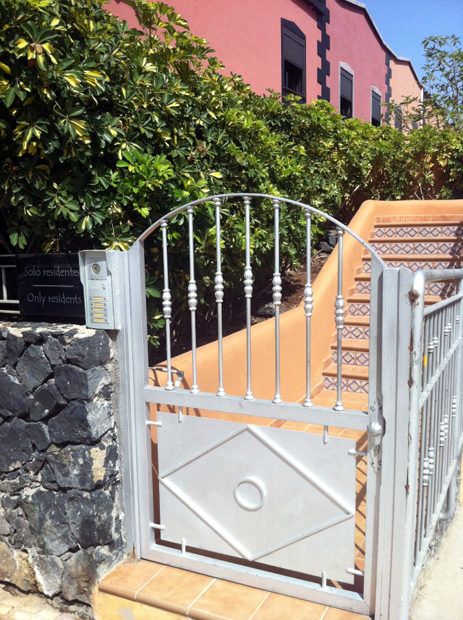 TRABAJOS DE CERRAJERIA