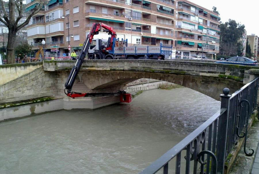 Trabajos de Grúa con cesta