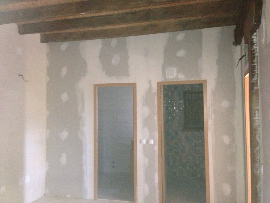 Trabajos de pladur en casa rural