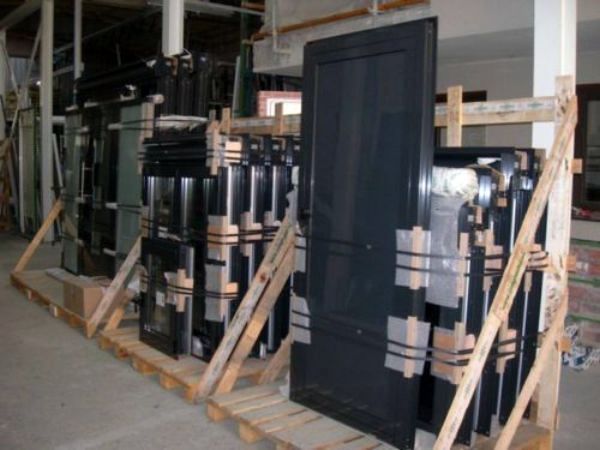 Transporte y embalage de material.