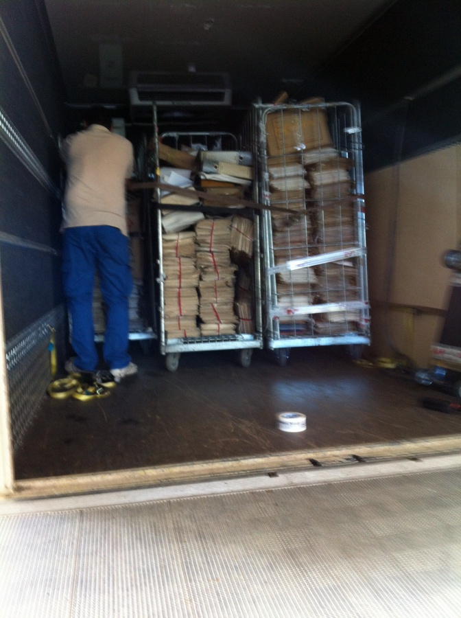 Traslado de archivos oficinas,bibliotecas etc