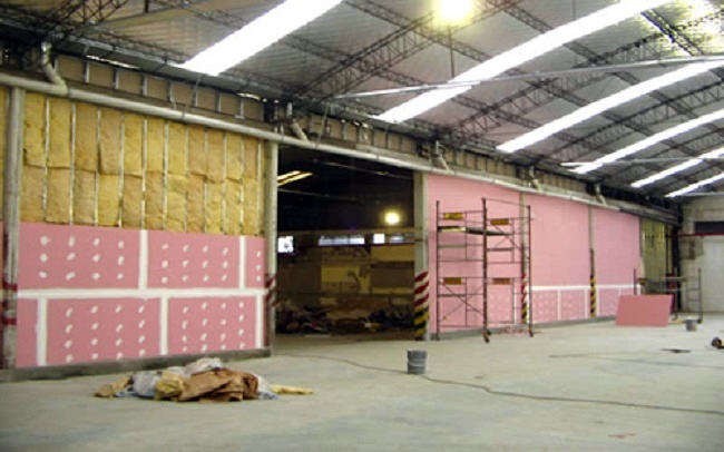 Tratamiento contra el fuego nave industrial