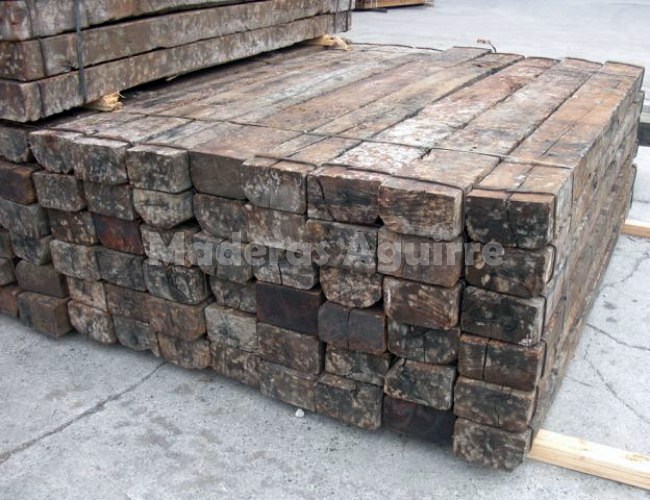 Traviesas de tren recuperadas roble