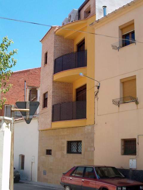 UNFAMILIAR EN ANDORRA