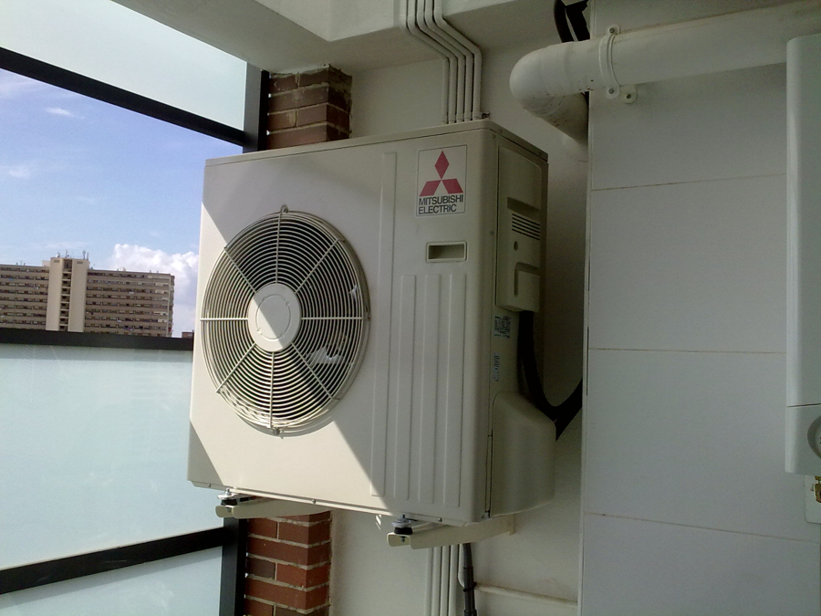 UNIDAD EXTERIOR EQUIPO CONDUCTOS