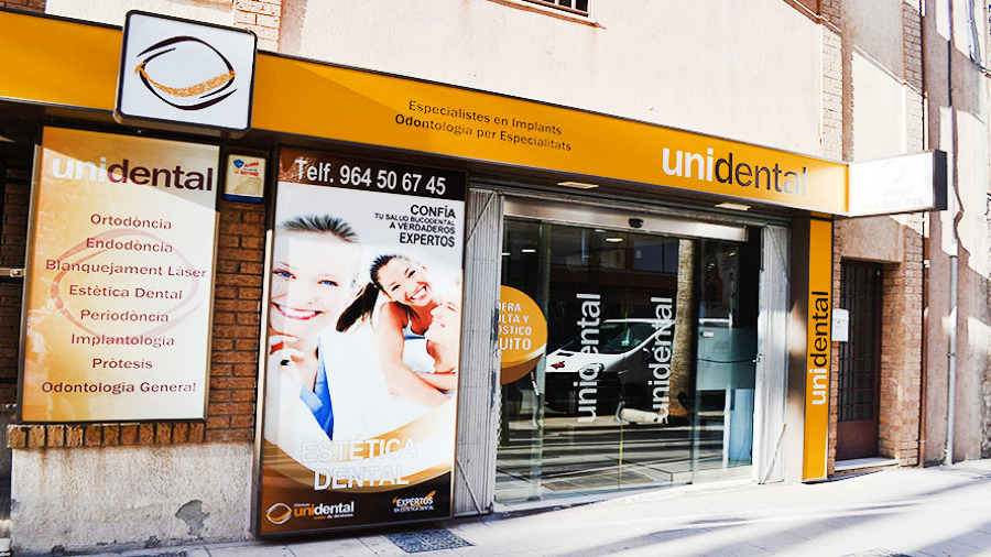 Clinica, Local comercial