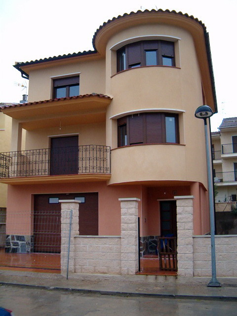 UNIFAMILIAR EN ALBALATE DEL ARZOBISPO