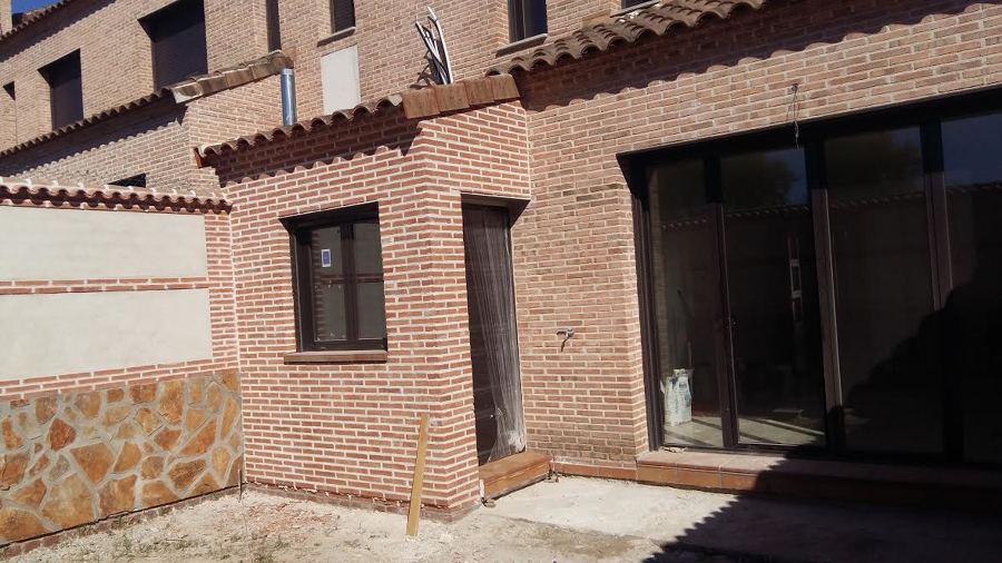 proceso terminación patio rústico