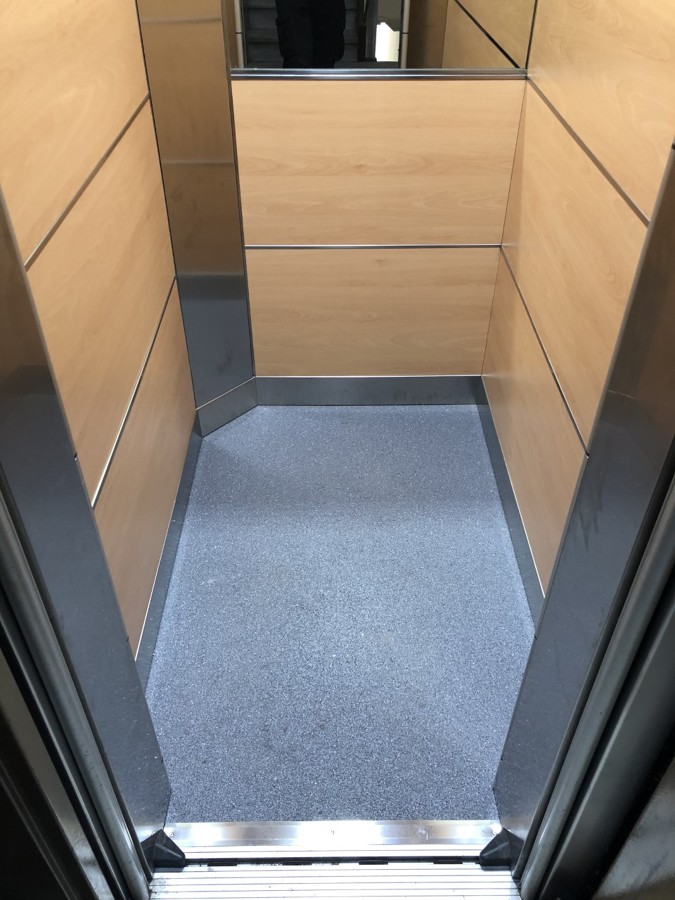 Decoracion cabina suelo