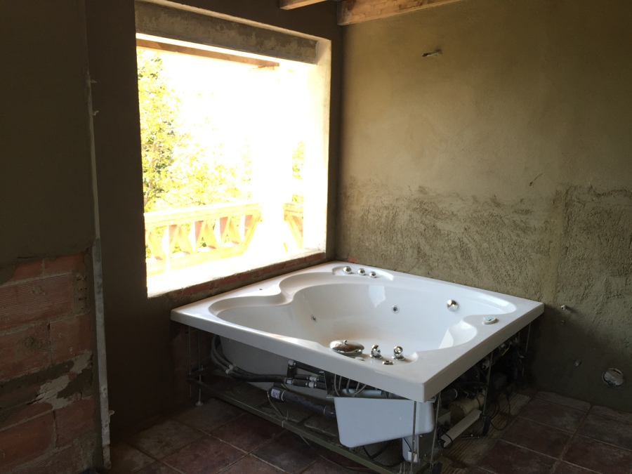 Colocación e instalación de Jacuzzi