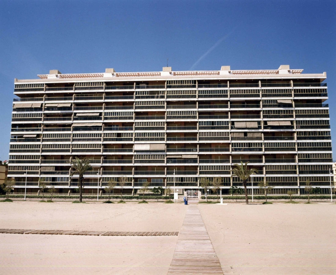 Varias primeras lineas de playa