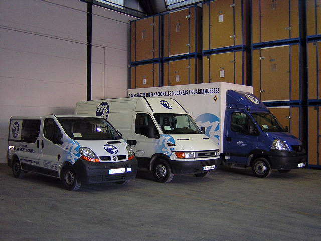 Vehiculos en Guardamuebles 2