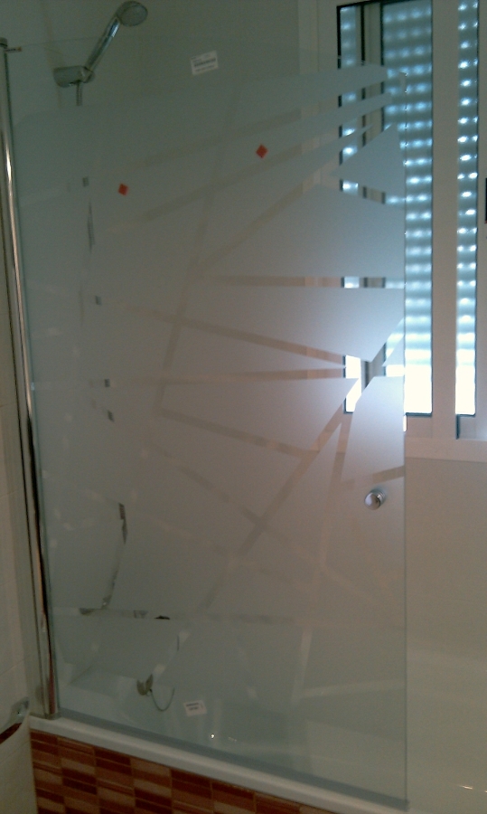 VENTA E INSTALACION DE MAMPARAS DE BAÑO Y DUCHA