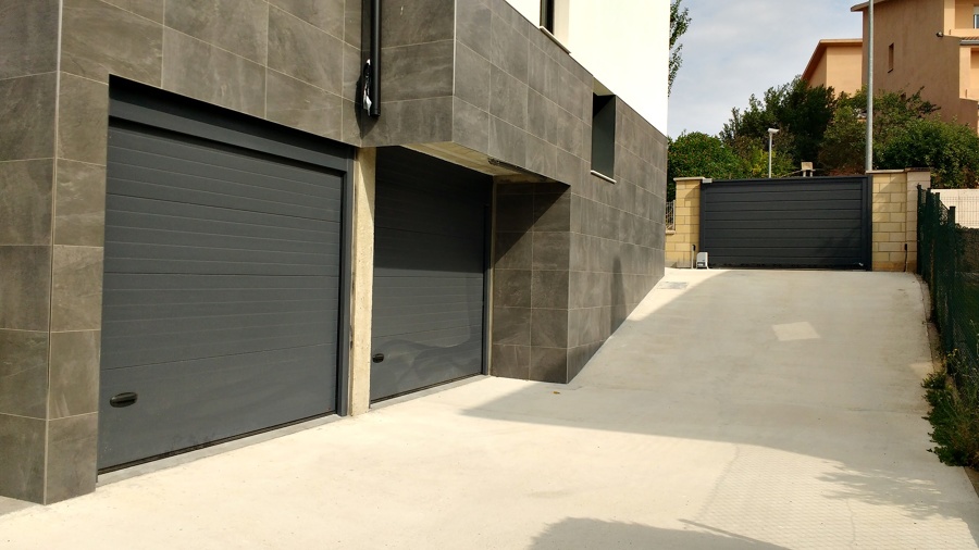 puertas seccionales navatek 