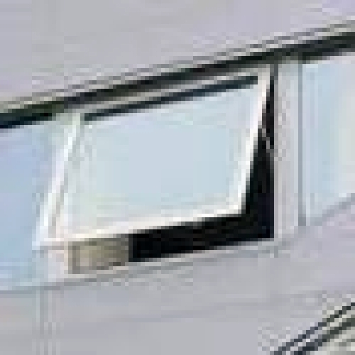 Ventana proyectante TECHNAL