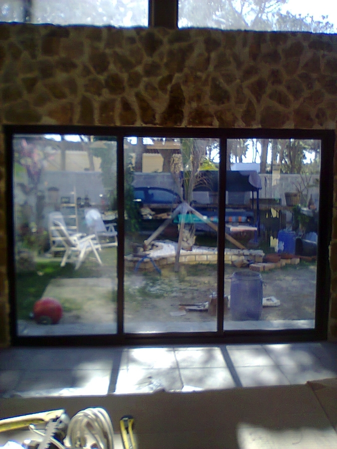 Ventanal color nogal