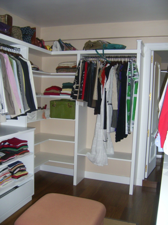 Vestidor lacado en blanco