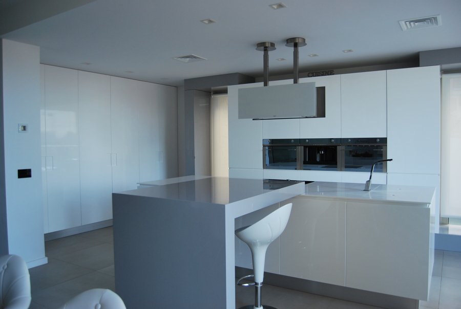 Cocina Lacada Blanco-Gris
