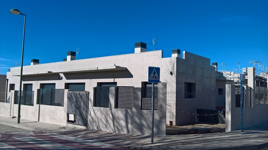 Diez viviendas adosadas en Villalbilla