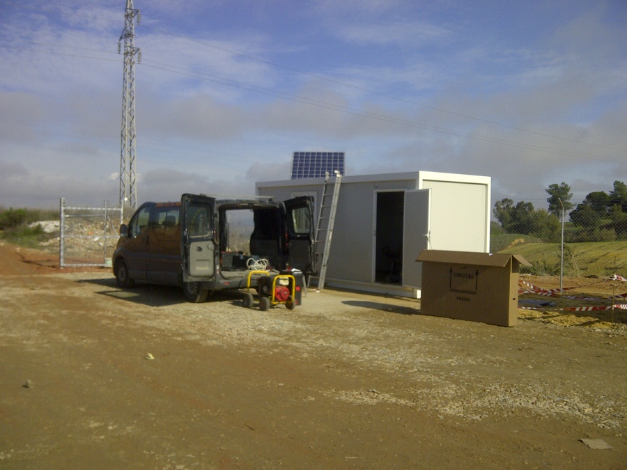 INSTALACIÓN FOTOVOLTAICA DE PUNTO LIMPIO