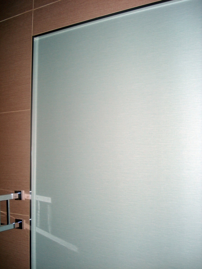 VINILO EN BAÑO HOTEL