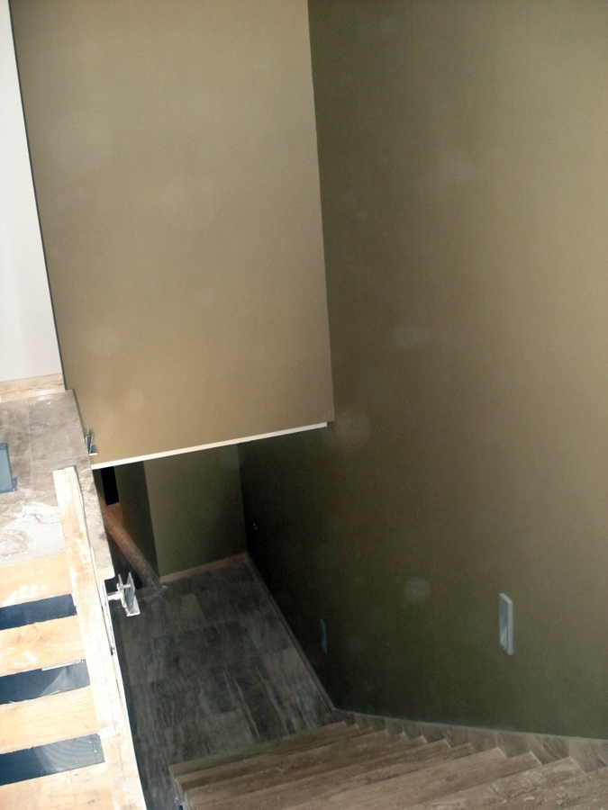 VINILO EN SUBIDA ESCALERA HOTEL