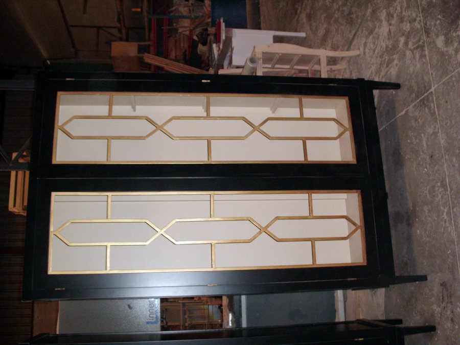 VITRINA HIERRO 2 PUERTAS