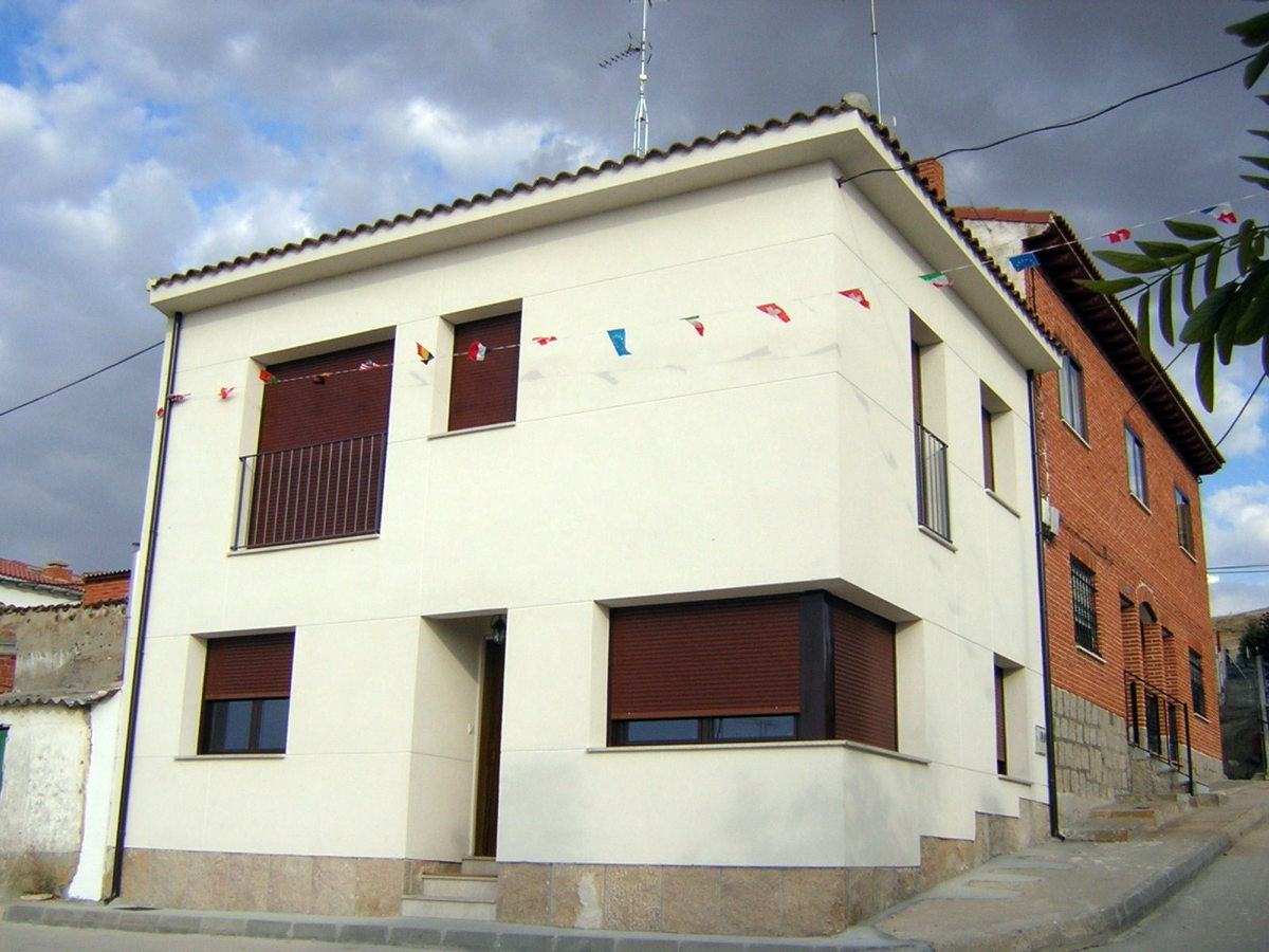 VIV.UNIFAMILIAR. HERNANSANCHO. AVILA