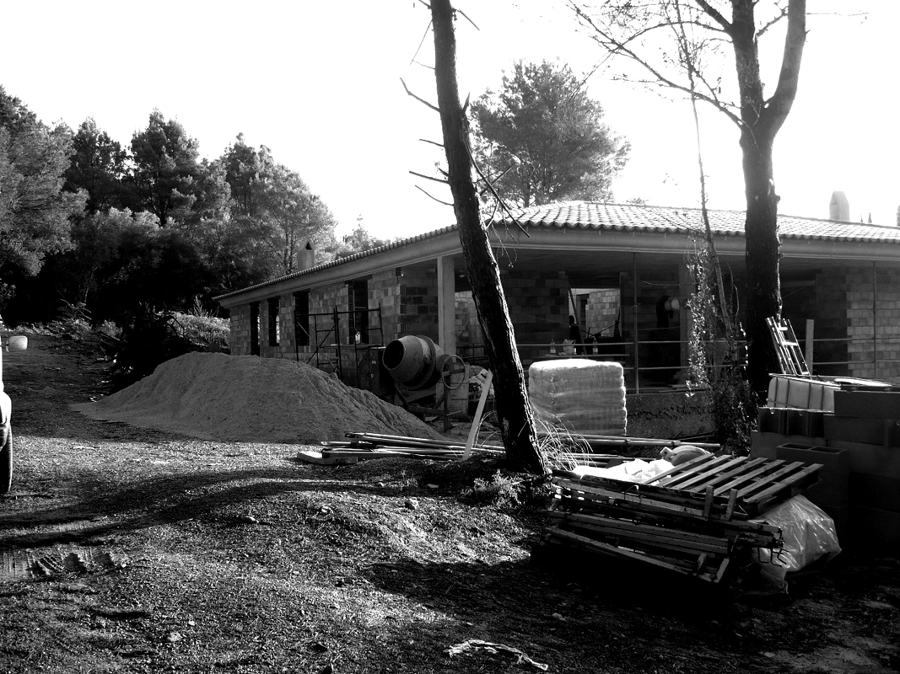 vivenda unifamiliar en construcción