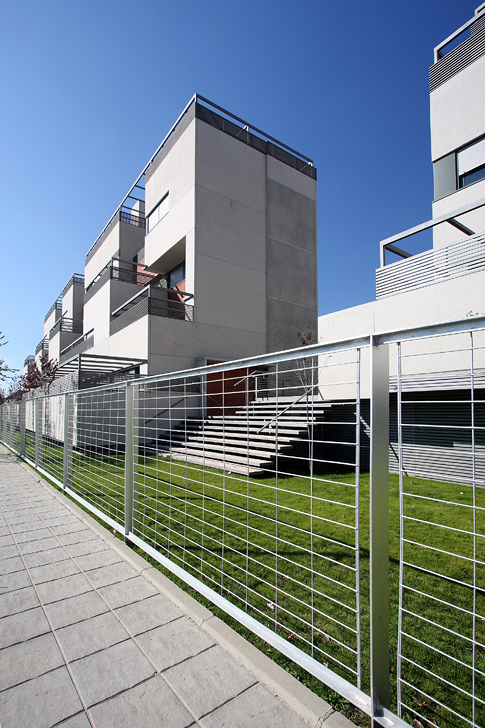 Vivienda Colectiva. Pinto