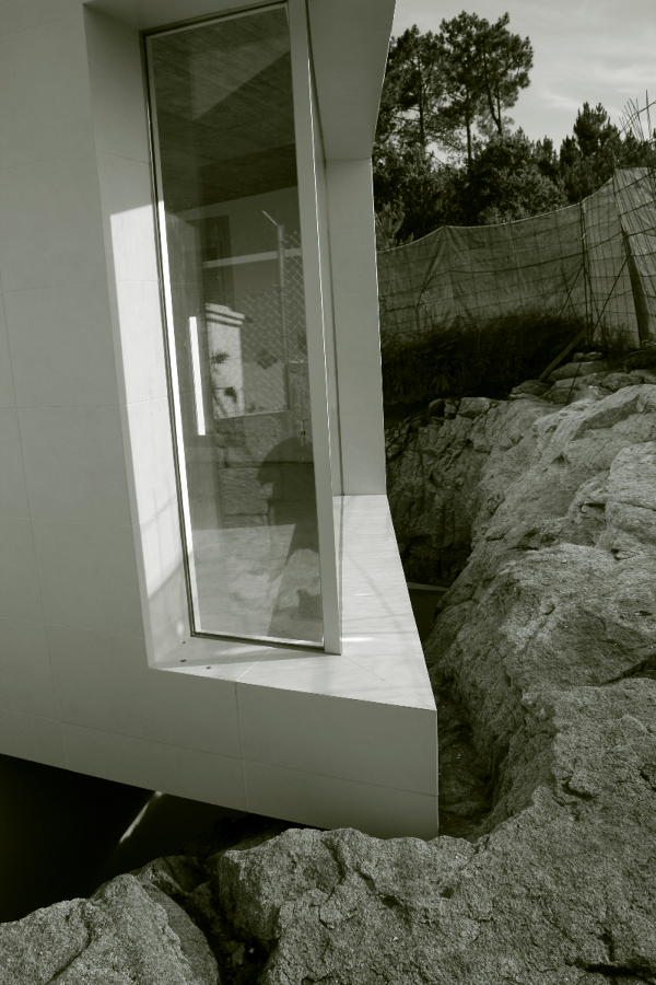 Vivienda unifamiliar adosada en Fragoselo, Coruxo (Vigo, Pontevedra).