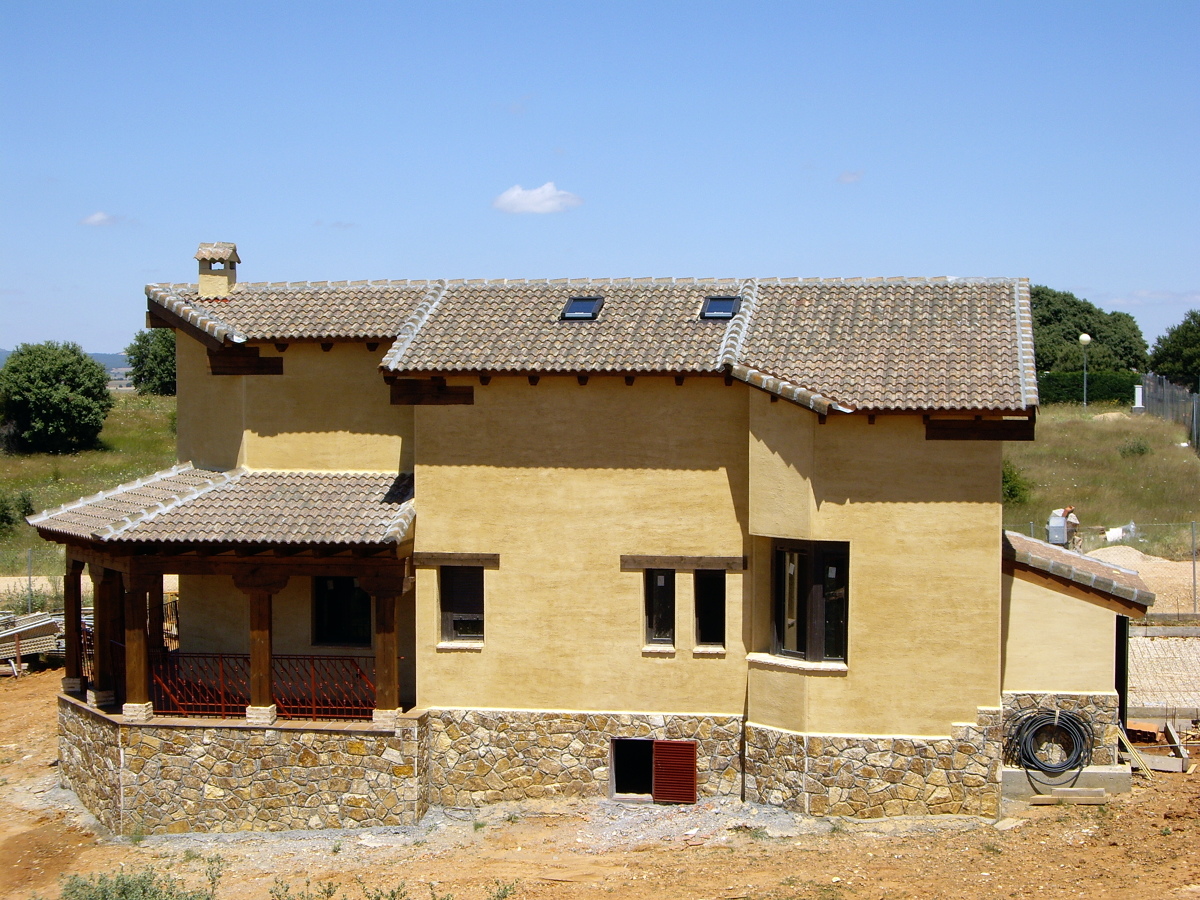 VIVIENDA UNIFAMILIAR AISLADA. RIAZA. SEGOVIA.