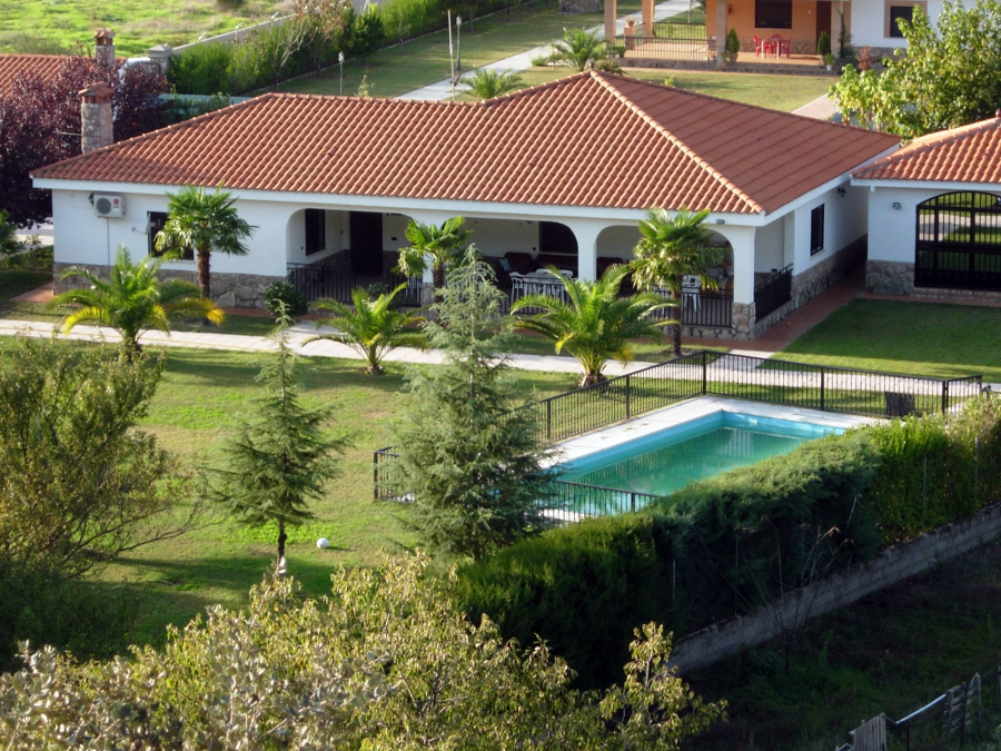 VIVIENDA UNIFAMILIAR AISLADA