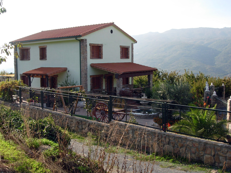 VIVIENDA UNIFAMILIAR AISLADA