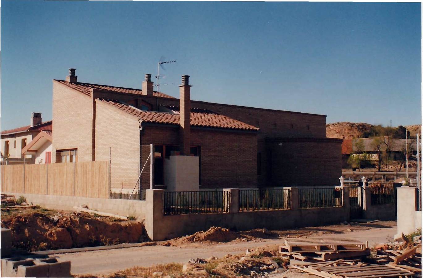 VIVIENDA UNIFAMILIAR EN ALCAÑIZ