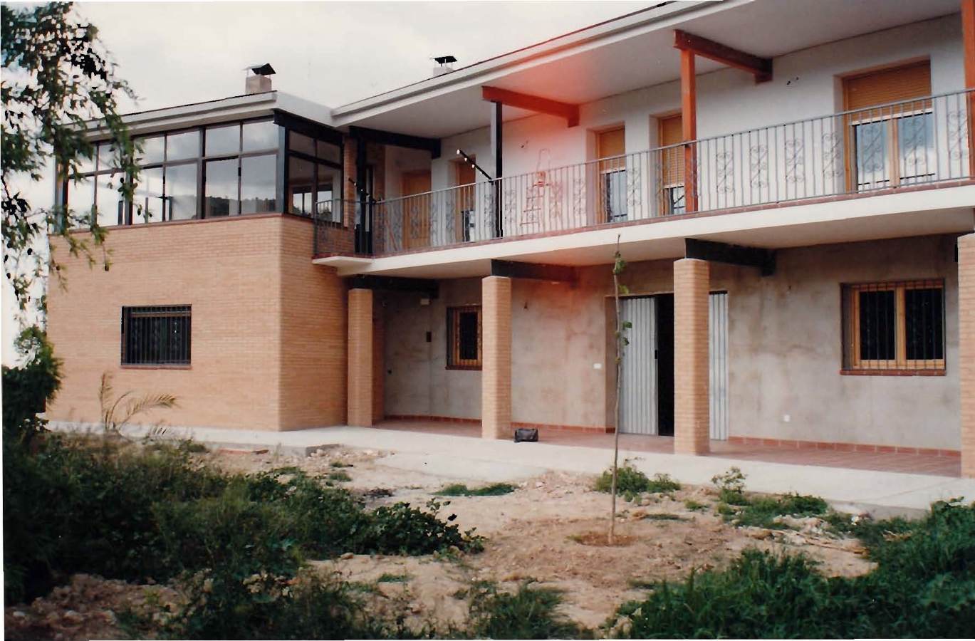 VIVIENDA UNIFAMILIAR EN BELMONTE DE SAN JOSE