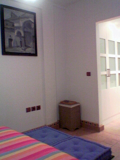 Vivienda unifamiliar en bloque sita en Sevilla. Vestidor 2