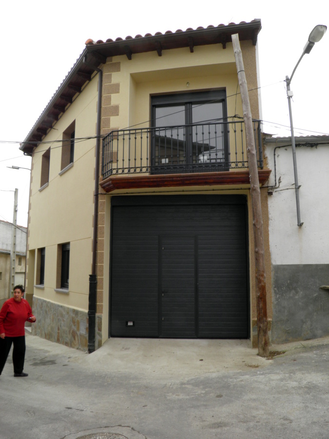 Vivienda unifamiliar en Cespedosa