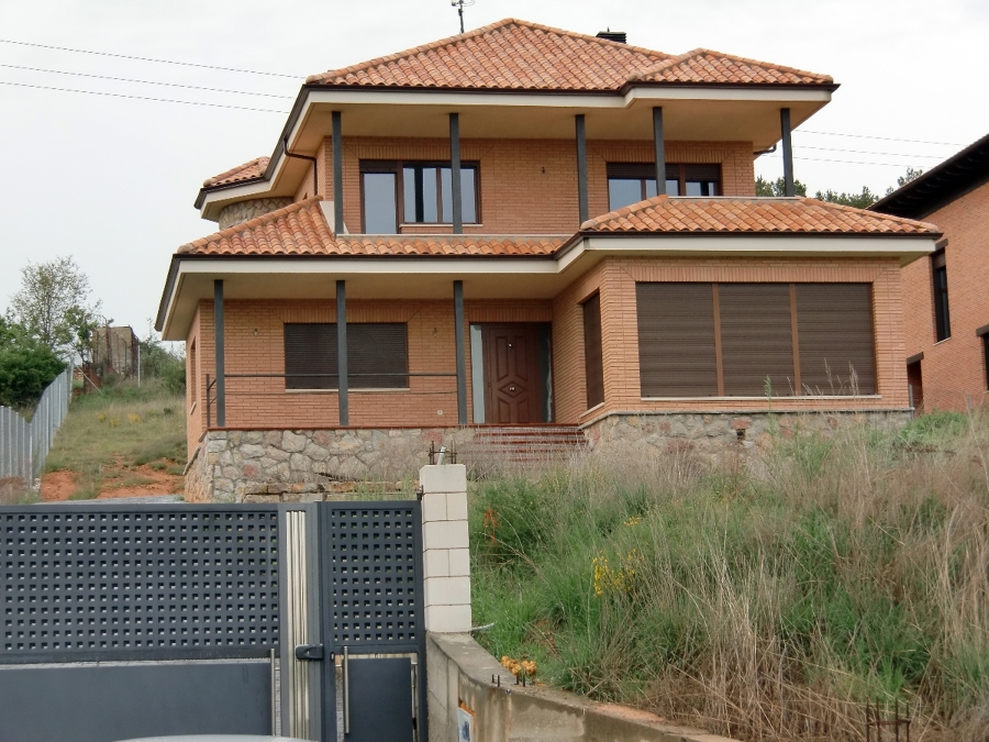 Vivienda unifamiliar en Ferral del Bernesga (Léon)