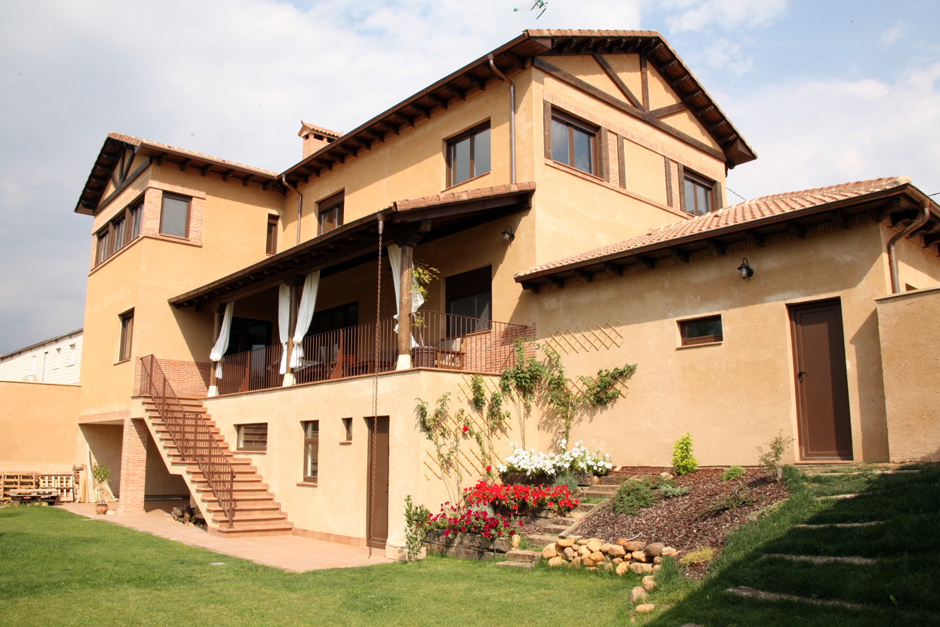 VIVIENDA UNIFAMILIAR EN LA PROVINCIA DE LEON