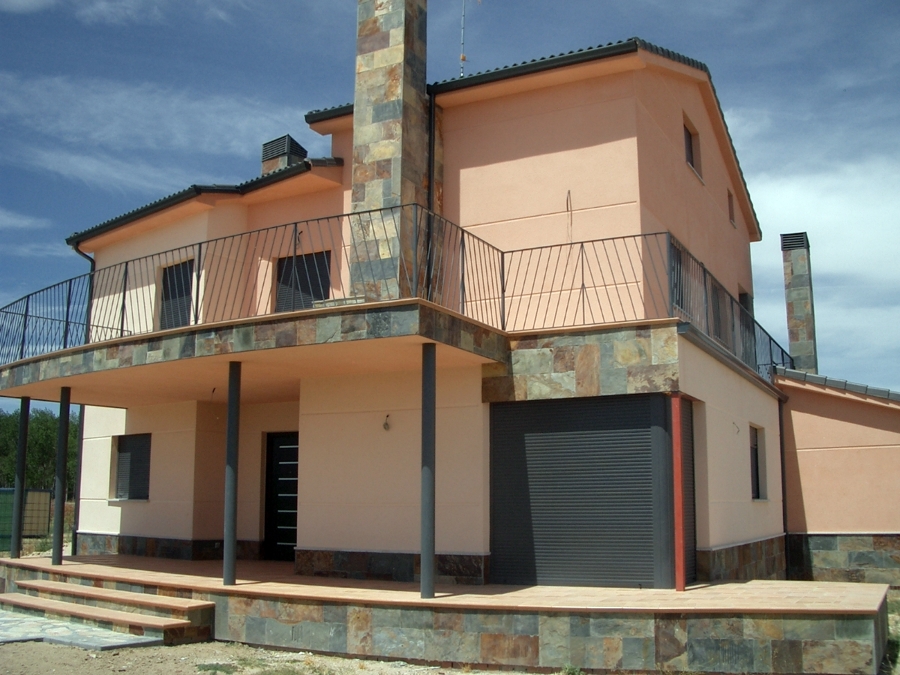 PROYECTO Y EJECUCIÓN VIVIENDA EN AVILA