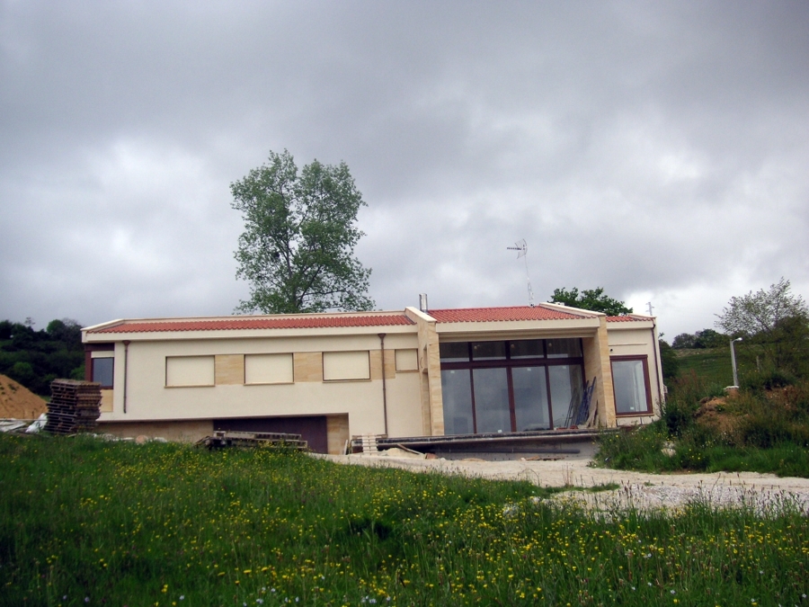 Vivienda unifamiliar en Siero.