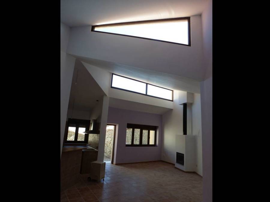 VIVIENDA UNIFAMILIAR EN ZAPARDIEL DE LA RIBERA  (AVIILA)