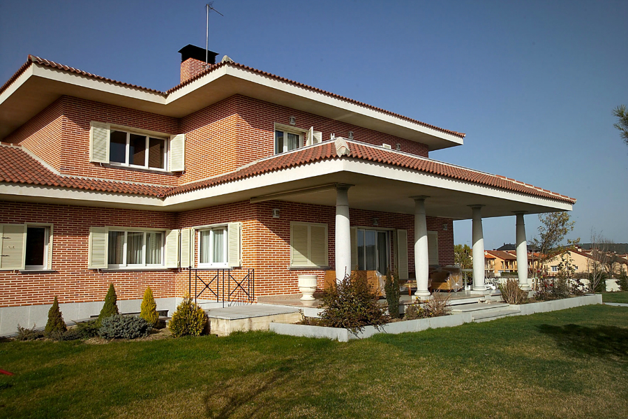 VIVIENDA UNIFAMILIAR TERMINADA